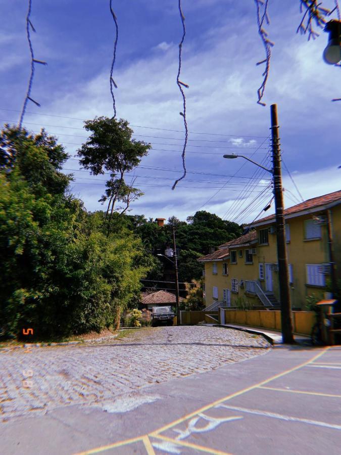 Bombinhas Guest House Exterior photo