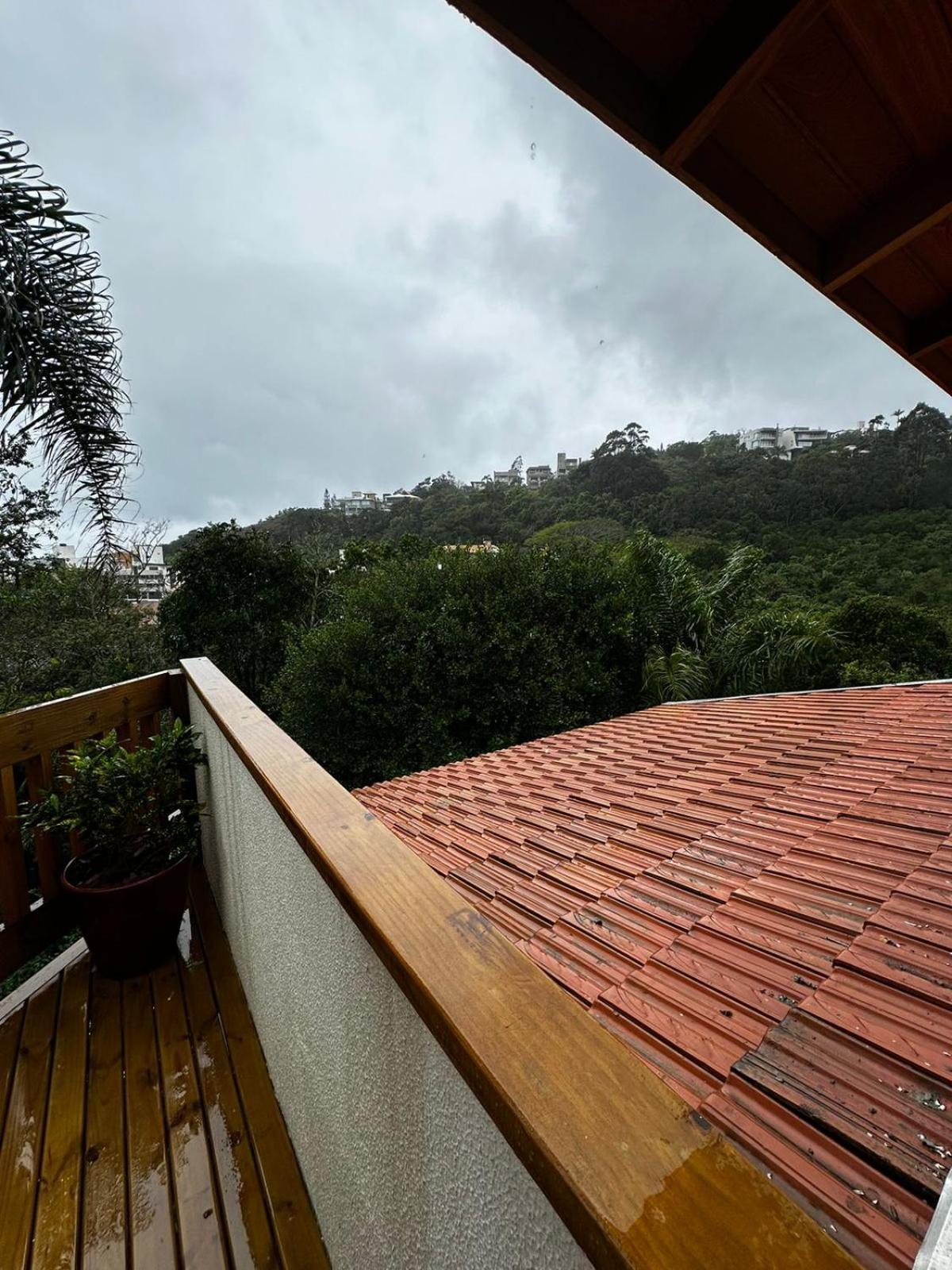 Bombinhas Guest House Exterior photo